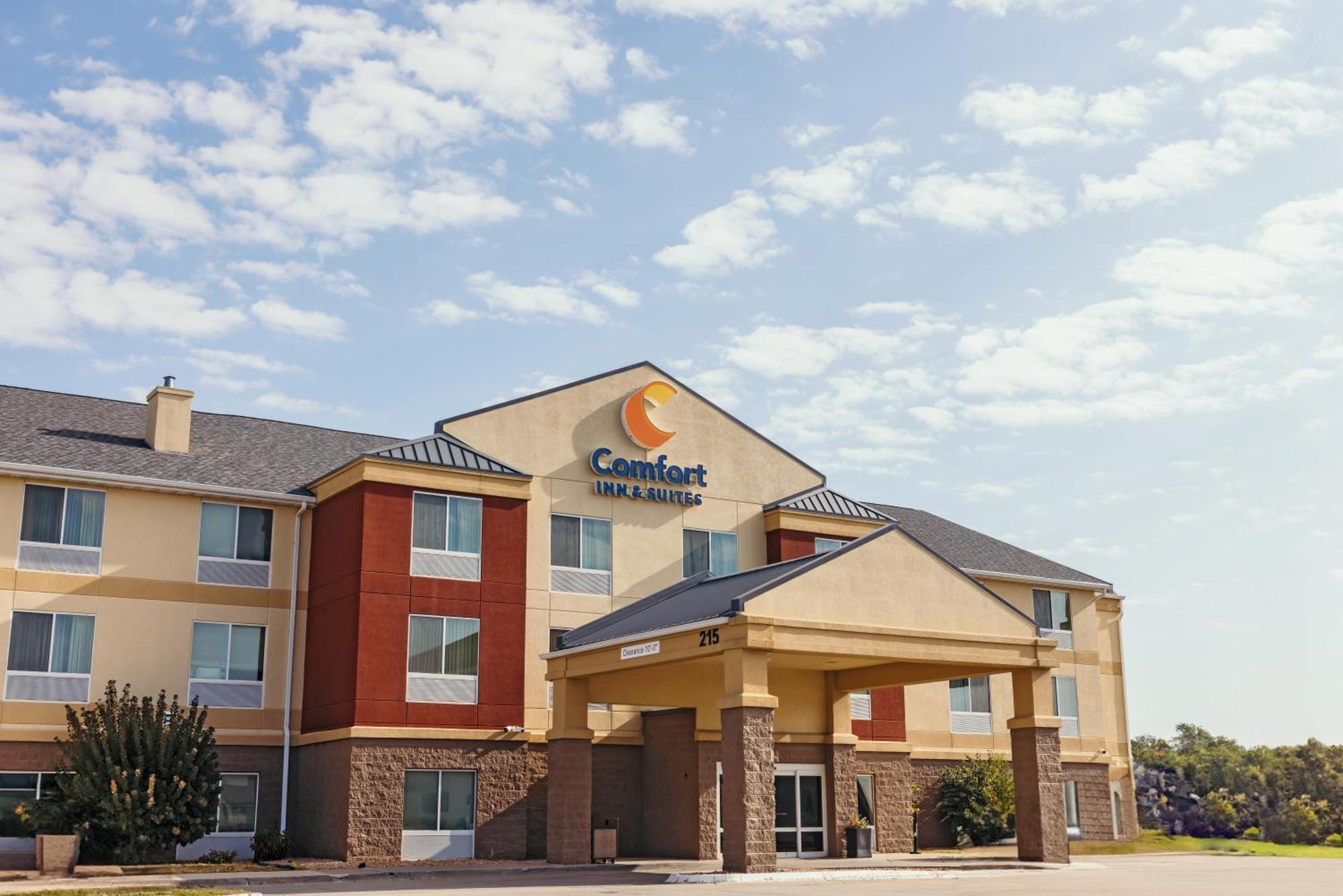 Comfort Inn & Suites Ankeny - Des Moines Exterior photo